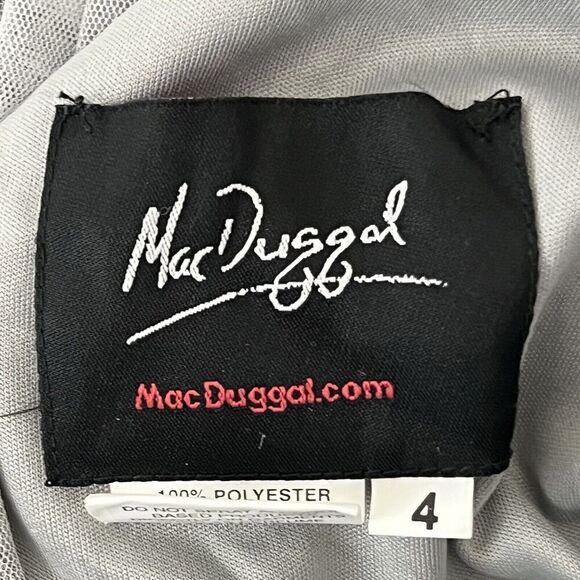 Mac Duggal Size 4 Ruffle Tiered Embellished Flutter Sleeve Gown Formal - Picture 8 of 8